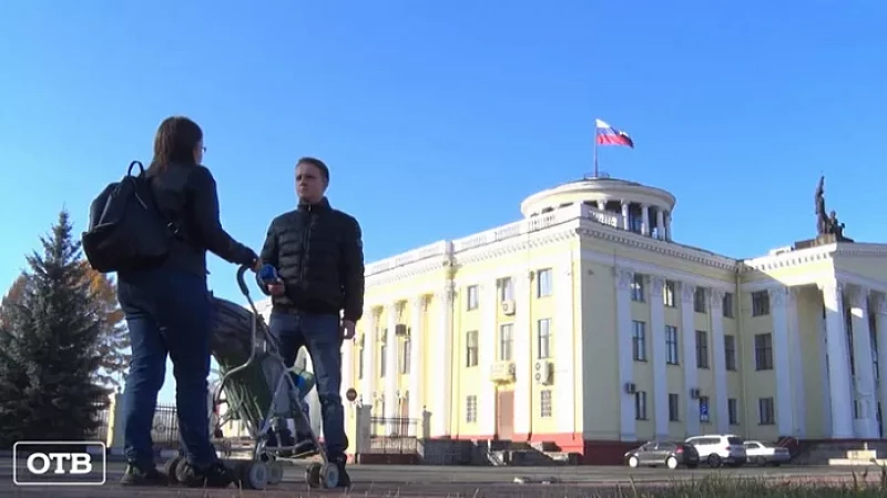 В Нижнем Тагиле женщину с ребенком-инвалидом на коляске не пустили в автобус