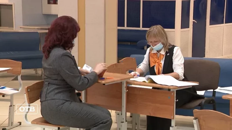 Выборы-2021: свердловские медики приняли участие в голосовании