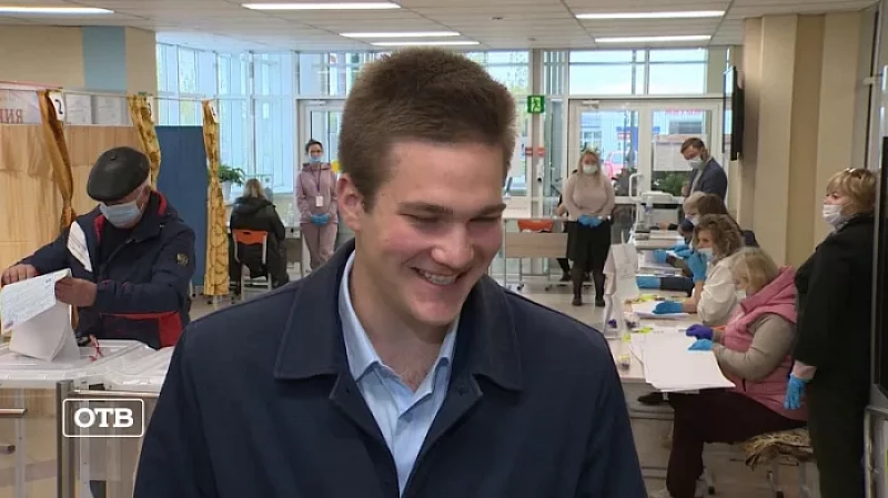 Юные уральцы впервые проголосовали на выборах