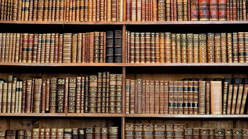 Литературный бум: в Екатеринбурге стартовал книжный марафон