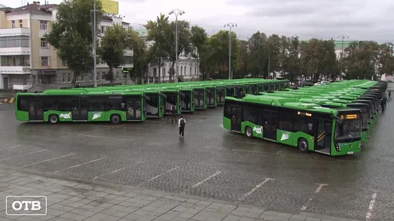 Евгений Куйвашев посетил несколько важных для Екатеринбурга объектов