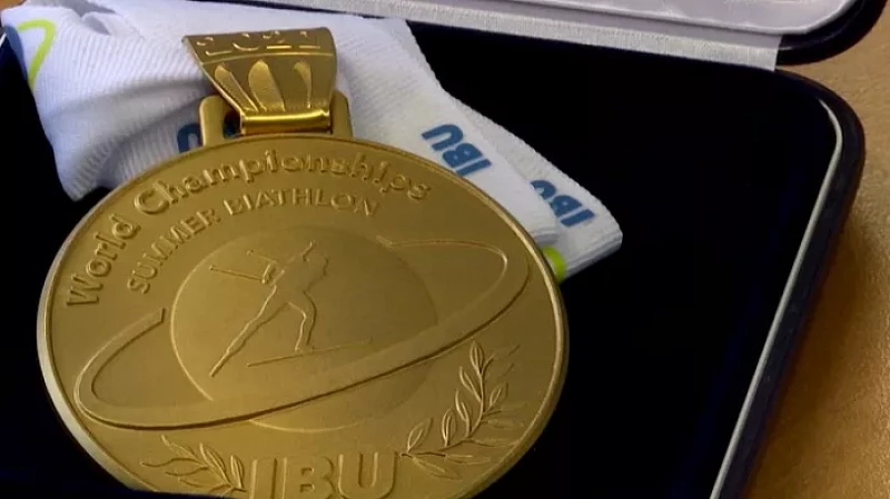 Уральские биатлонистки завоевали два золота и две бронзы на чемпионате мира по летнему биатлону