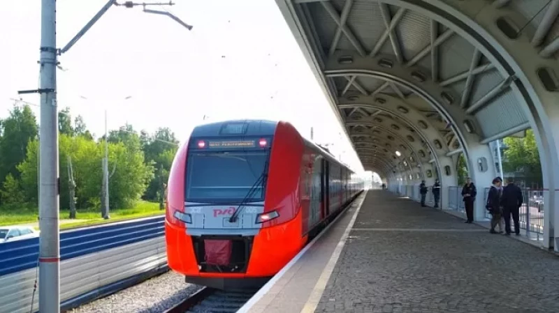 «Ласточка» будет останавливаться в центре Екатеринбурга по пути из Кольцово в Нижний Тагил