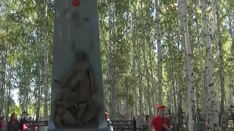 В Кировграде завершилась реконструкция мемориала солдатам Великой Отечественной