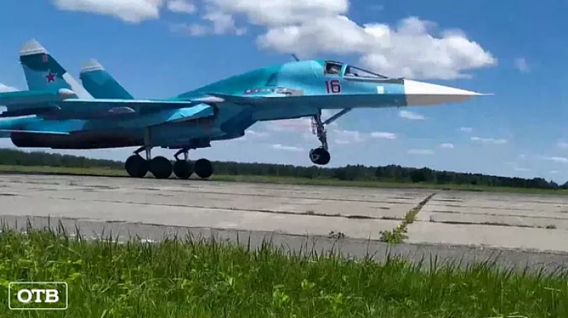 Летчики ЦВО встретили День Воздушно-космических сил в воздухе