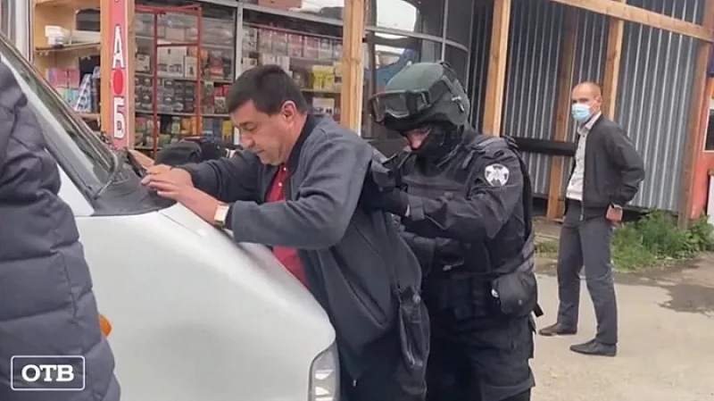 В Екатеринбурге изъяли 70 тысяч пачек контрафактных сигарет