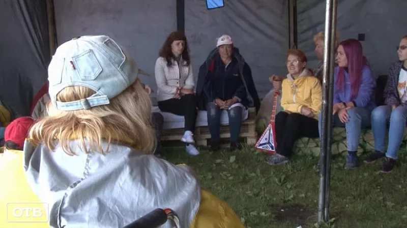 На берегу Верх-Исетского пруда в Екатеринбурге открылся инклюзивный лагерь