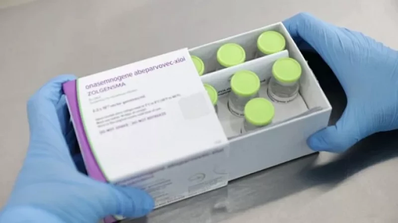 150 млн рублей: трёхлетнему Саше Лабутину из Екатеринбурга поставили самый дорогой укол в мире