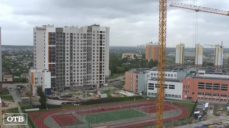 Свердловской области выделили 2 млрд рублей на расселение аварийных домов