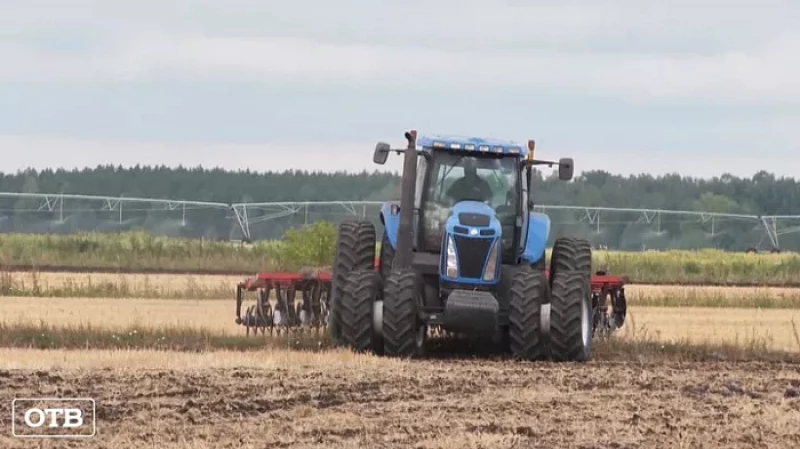 Заместитель губернатора Алексей Шмыков побывал на одной из агрофирм Каменска-Уральского