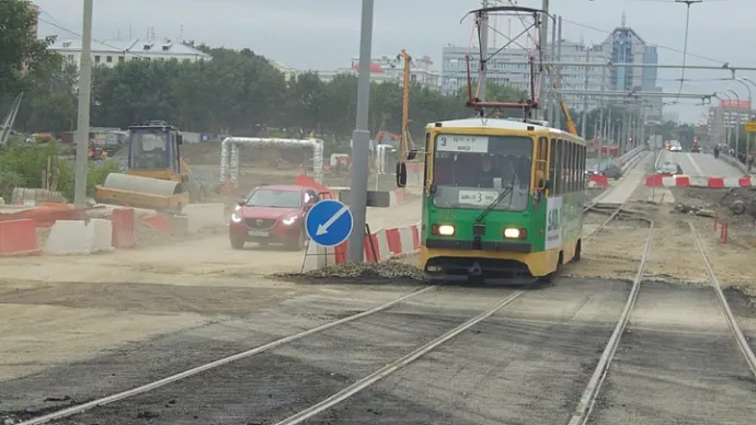 В Екатеринбурге изменится схема общественного транспорта из-за закрытия Макаровского моста