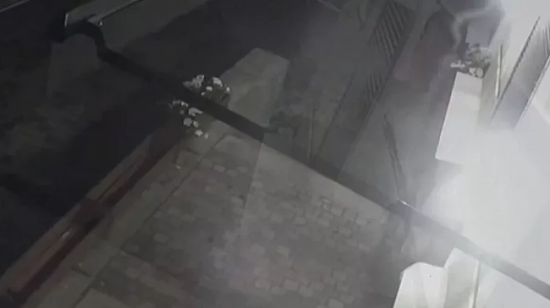 Неизвестный за ночь разгромил в Нижнем Тагиле магазины, кофейню и банк