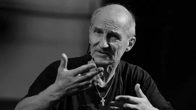 Музыкант и актер Петр Мамонов умер на 71-м году жизни от коронавируса