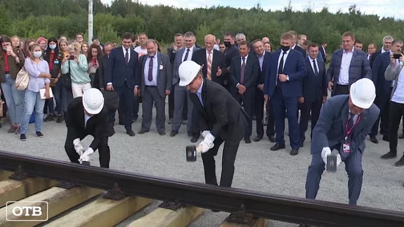 В Академическом стартовало строительство новой трамвайной линии