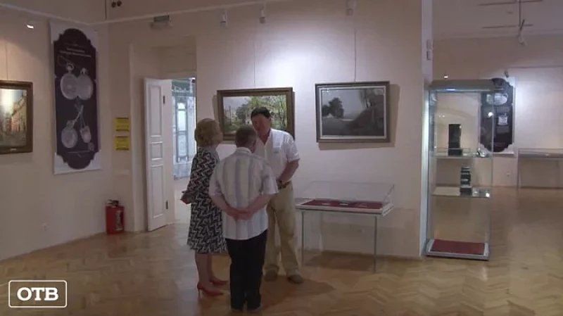 Серебряная чаша в обмен на деревню: в Екатеринбурге открылась выставка, посвященная 150-летию областного краеведческого музея