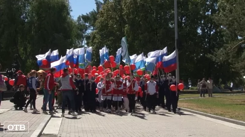 В Екатеринбурге прошла акция, приуроченная ко Дню медицинского работника