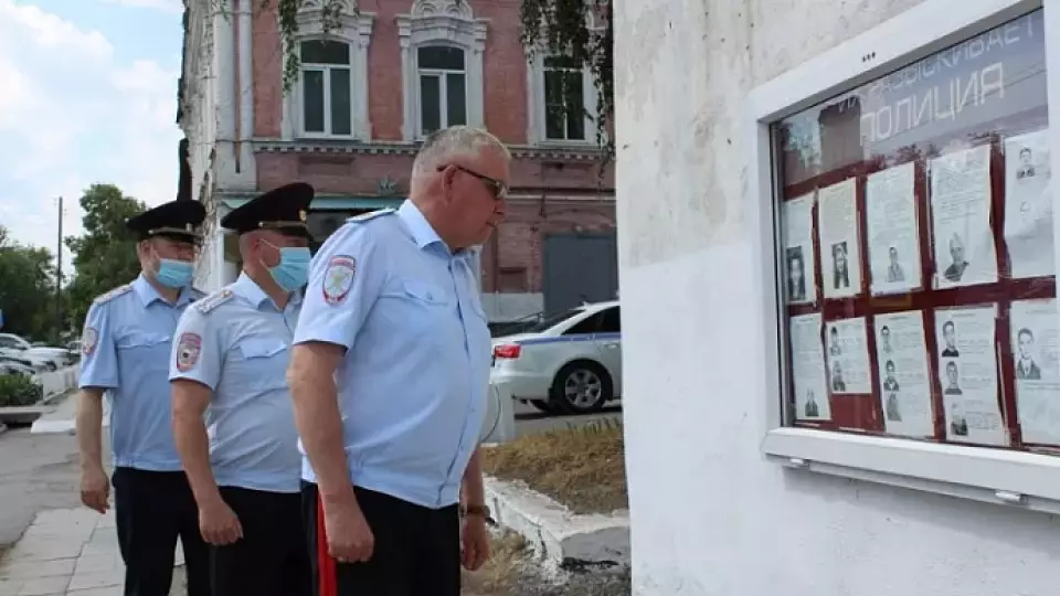 Генерал Александр Мешков посетил с рабочим визитом отдел полиции Камышлова