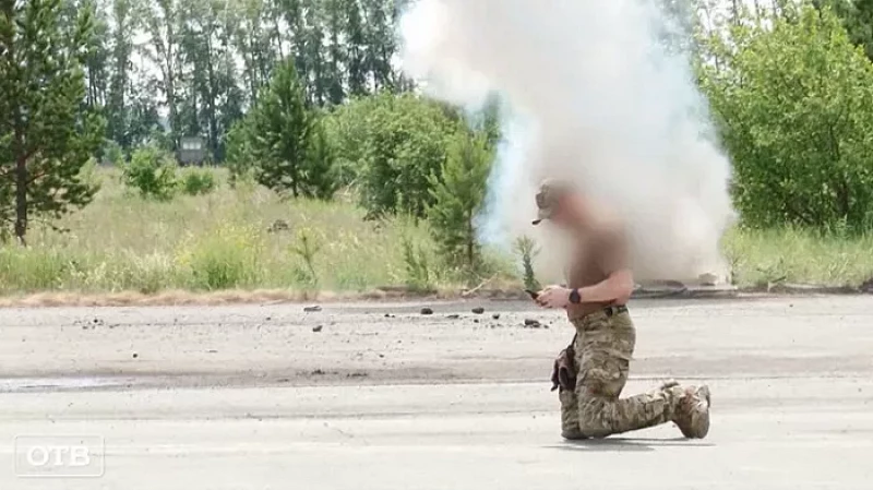 На аэродроме Уктус прошли сборы спецподразделений ФСБ