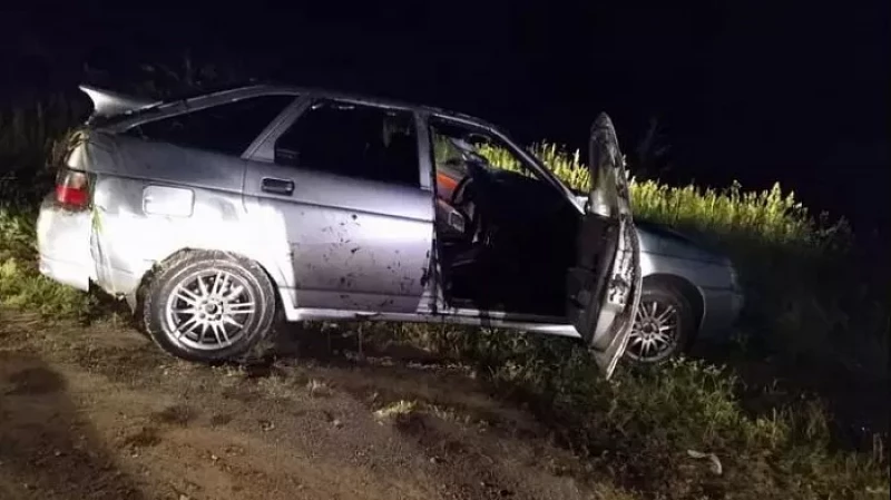 В Ревде автомобиль улетел в озеро: водитель и пассажир погибли