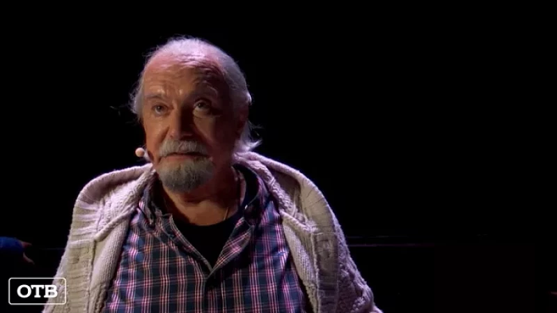 Никита Михалков представил в Екатеринбурге новый спектакль «12»