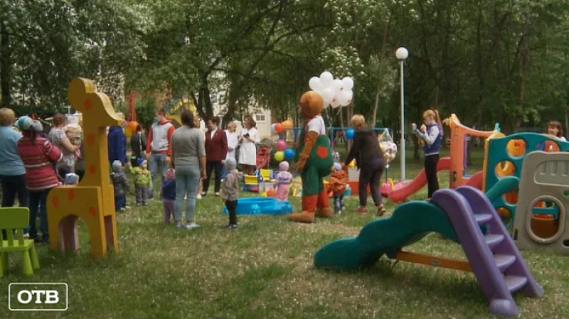 Волонтеры Свердловского отделения «Российского Красного Креста» провели благотворительную акцию