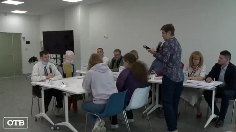 В Екатеринбурге устроили инклюзивные поединки для слабовидящих детей