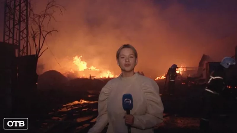 Сразу два крупных пожара произошли в Екатеринбурге в минувшие выходные