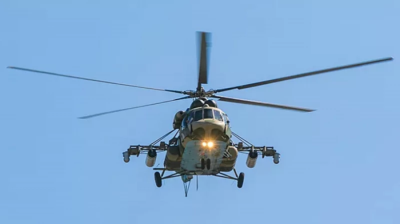 В преддверии парада Победы над Екатеринбургом пролетела боевая авиация