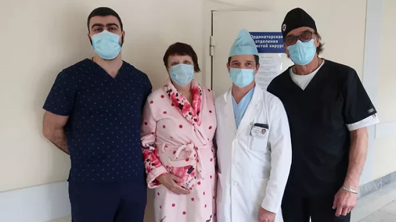 Уральские врачи спасли пациентку при помощи техники «дымохода»