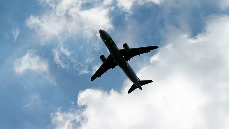 Россия продлила запрет на полёты в Великобританию