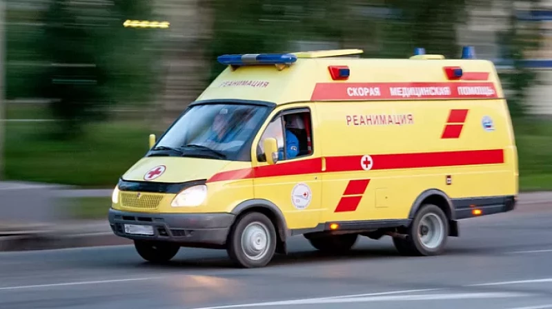 В центре Екатеринбурга на лавочке скончался мужчина