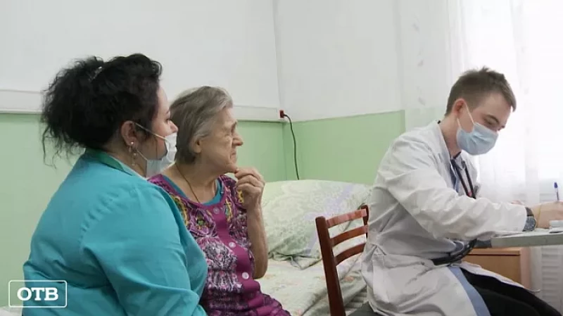 В Свердловской области людей с ОВЗ вакцинируют от коронавируса