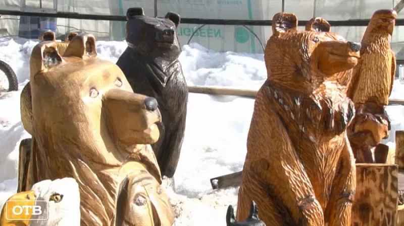 Мастерица из Первоуральска создаёт шедевры бензопилой