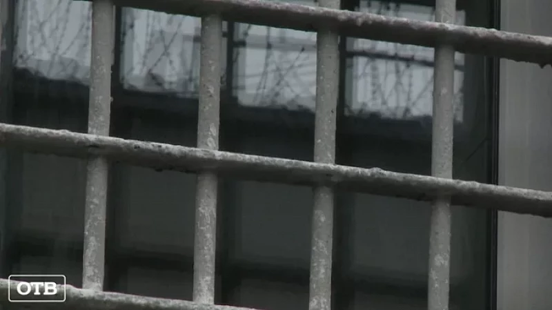 В колонии Каменска-Уральского заключённые порезали себе руки