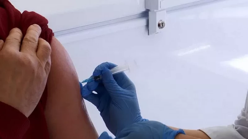 На Среднем Урале отменяют обязательный режим самоизоляции