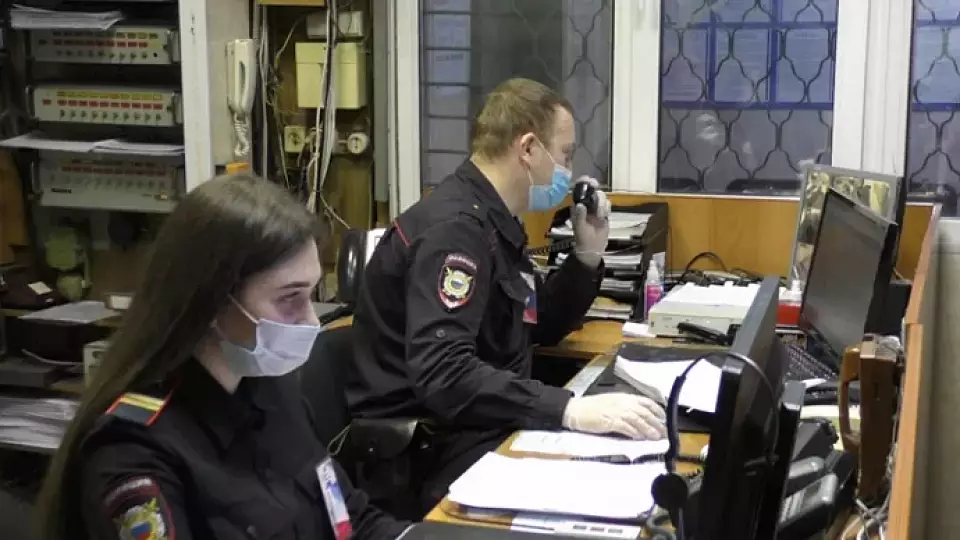 Уральцев призвали сообщать о наркоторговле и дилерах