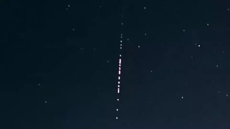 На орбиту отправилась 21-я цепочка спутников Илона Маска