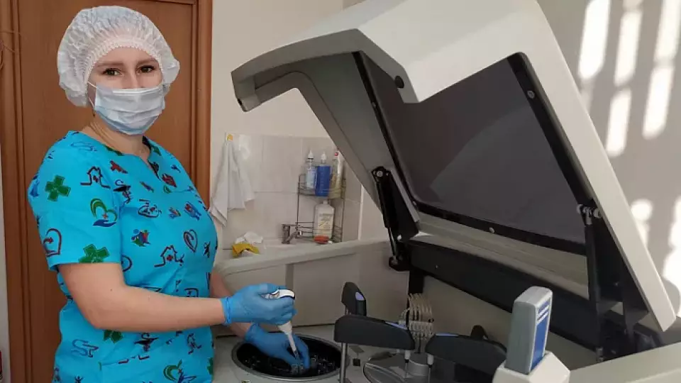 В центральной больнице Сысерти появился современный анализатор