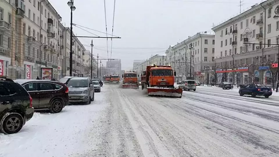С каких улиц Екатеринбурга 3 марта будут эвакуировать автомобили
