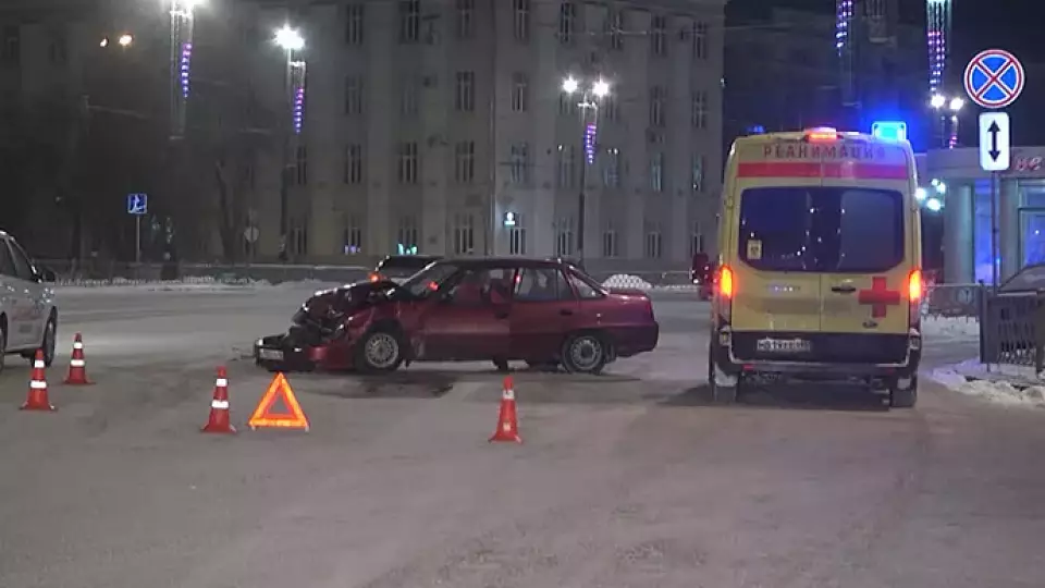 Екатеринбуржец потерял сознание и устроил ДТП с тремя автомобилями