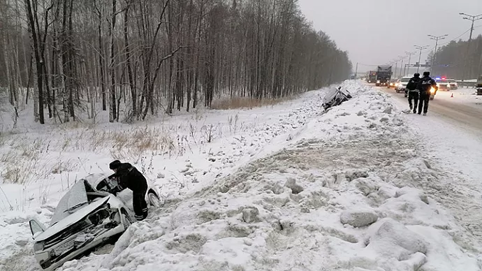 На Пермском тракте четыре человека пострадали в ДТП с фурой