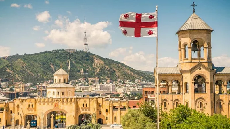 Грузия с 1 марта откроет границу для туристов из России