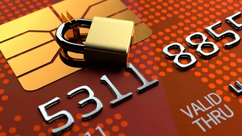 Незадачливый екатеринбуржец пойдёт под суд за кражу денег с карты