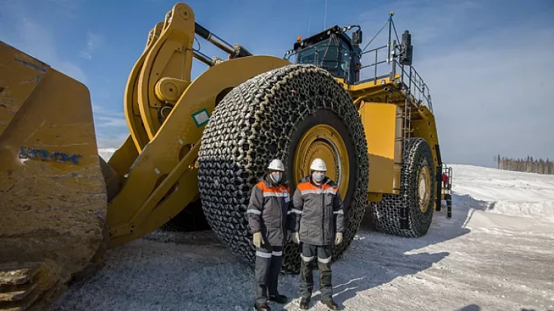 Евгений Куйвашев посетил новое месторождение руды в Качканаре