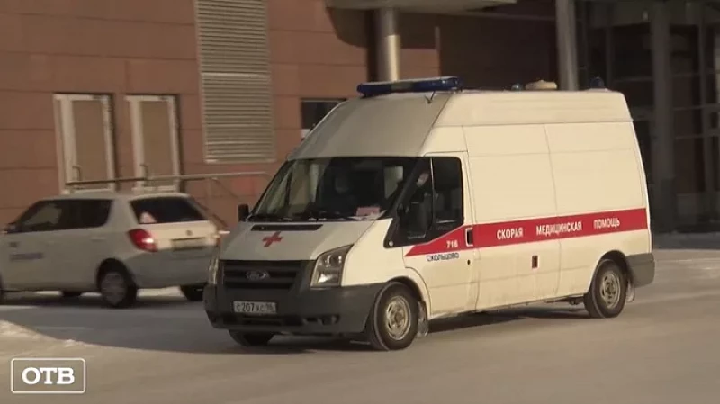 Помощь на высоте: как работают медики в аэропорту Кольцово