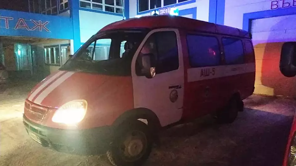 В Екатеринбурге потушили крупный пожар на Амундсена