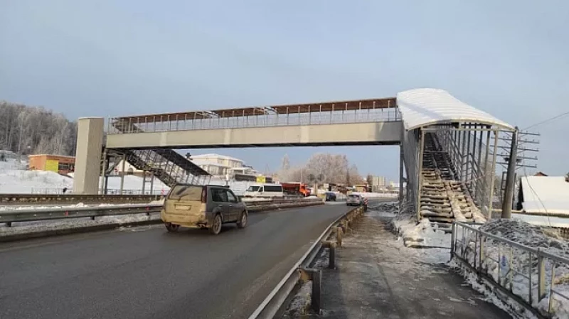 На трассе М5 восстановлен переход, разрушенный грузовиком