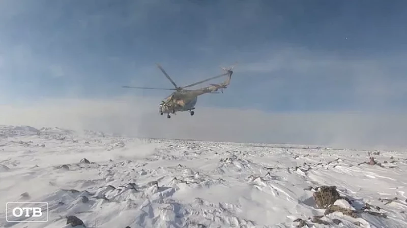 Лётчики ЦВО провели учения в горах Республики Тыва