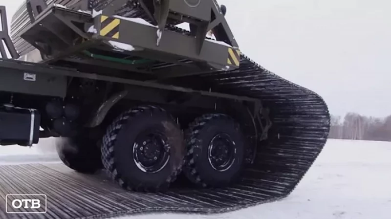 Военнослужащие ЦВО отмечают 320-летие инженерных войск России