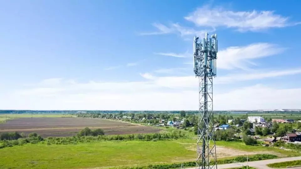 Полсотни новых станций сотовой связи появятся на федеральных дорогах в Свердловской области